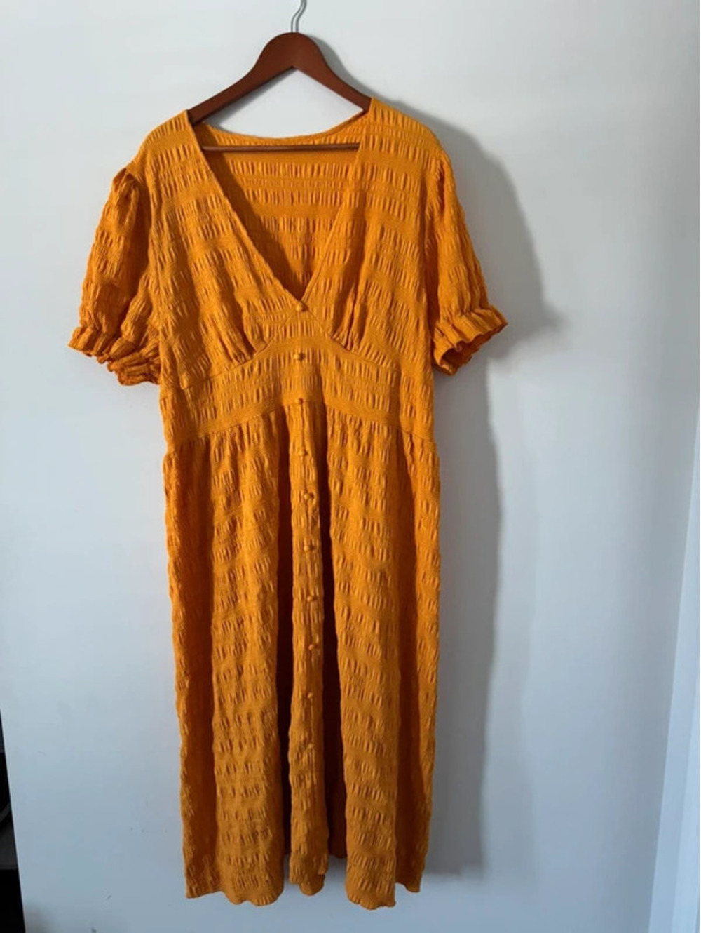 Vintage Style Mustard Yellow Midi Dress with Puff Sleeves